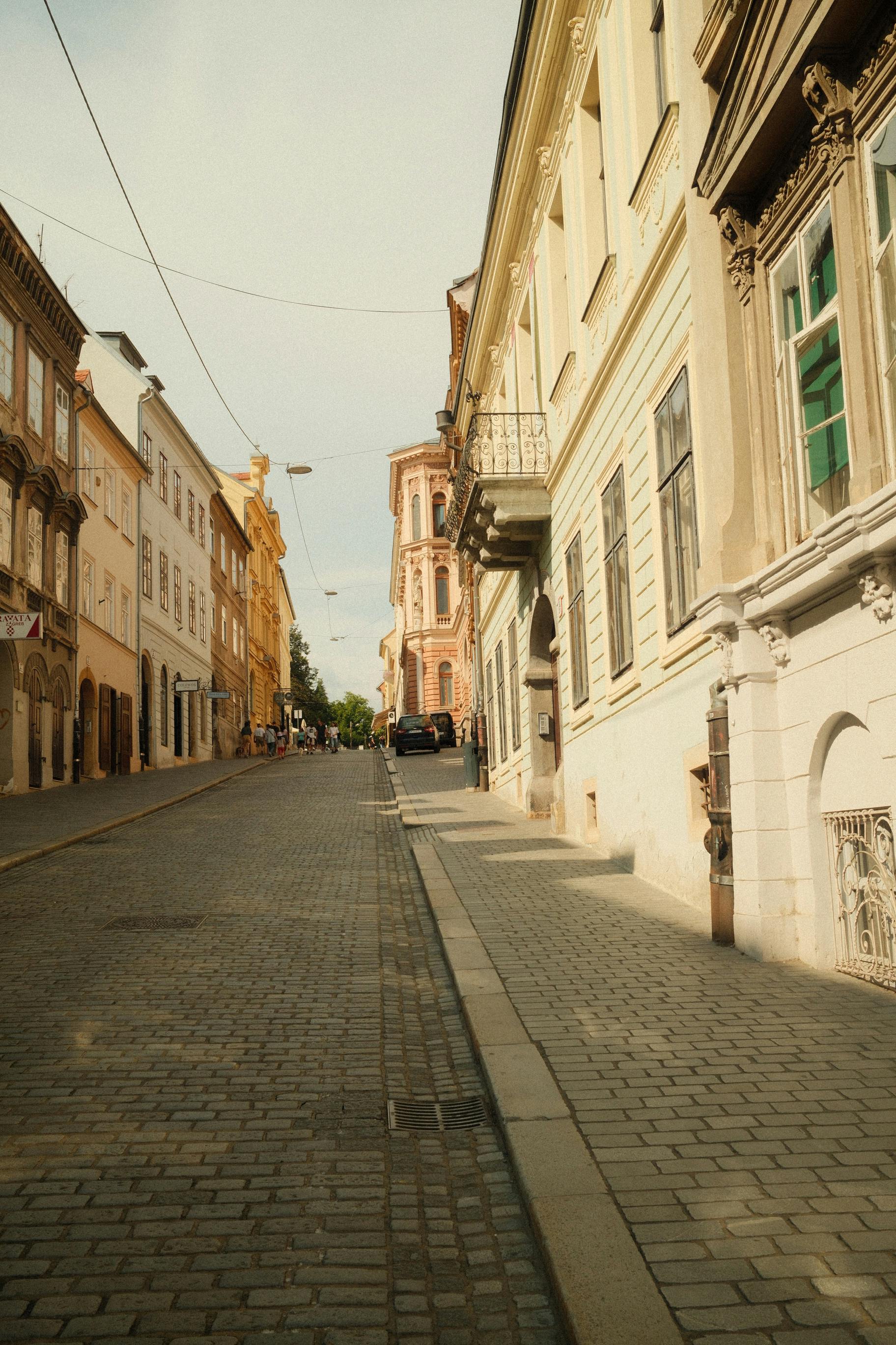 Zagreb Kapsamlı Keşif Rehberi – Milyon Kalpli Şehrin Samimi Ruhu